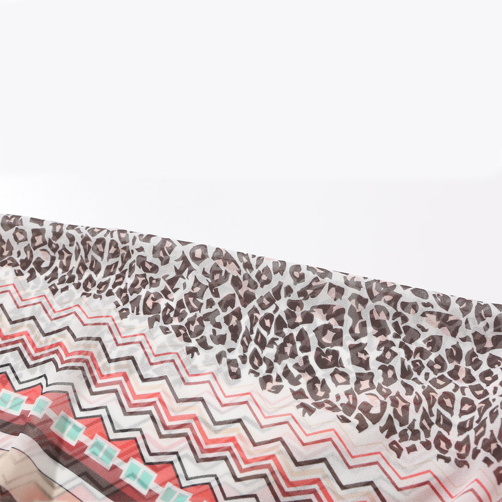 Women's loose and casual chiffon blouse