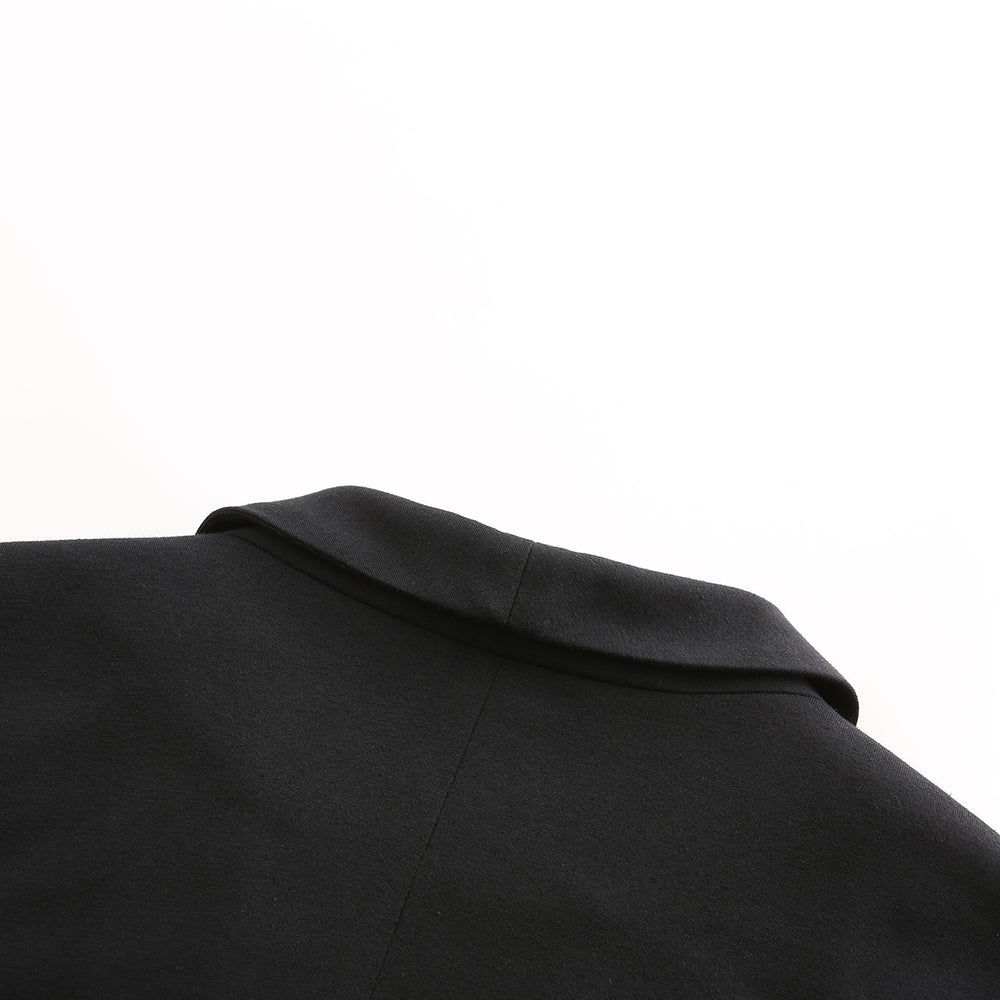 Women's slim-fit blazer