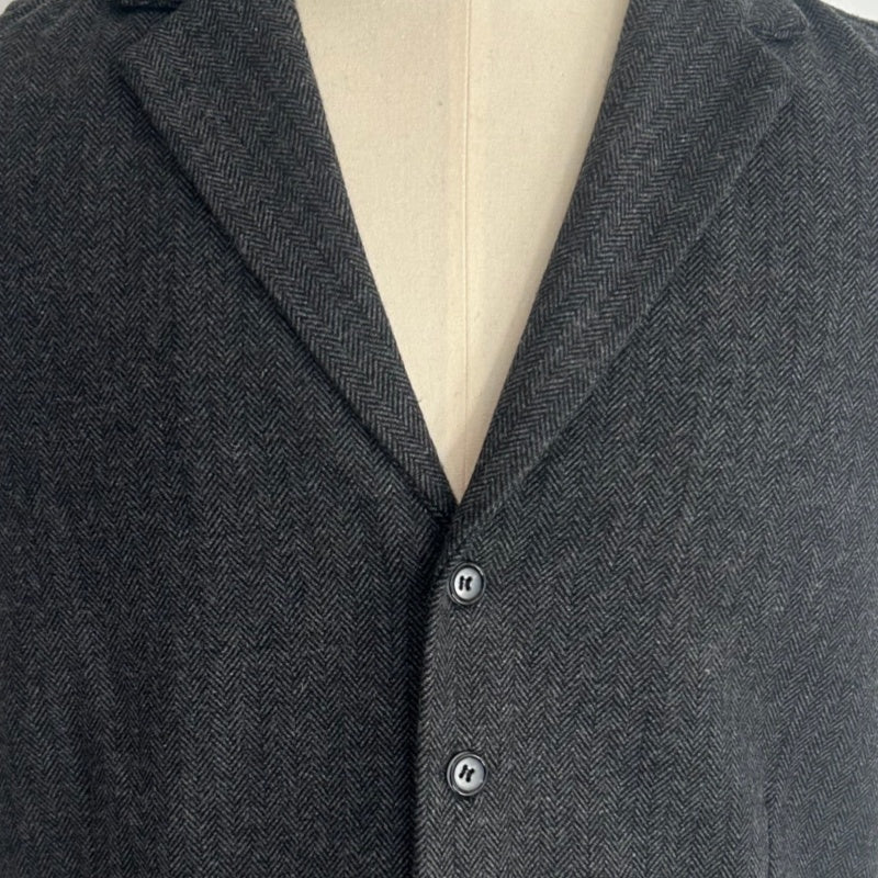 Chaleco clásico de lana de espiga para hombre | M-02-001 Carbón