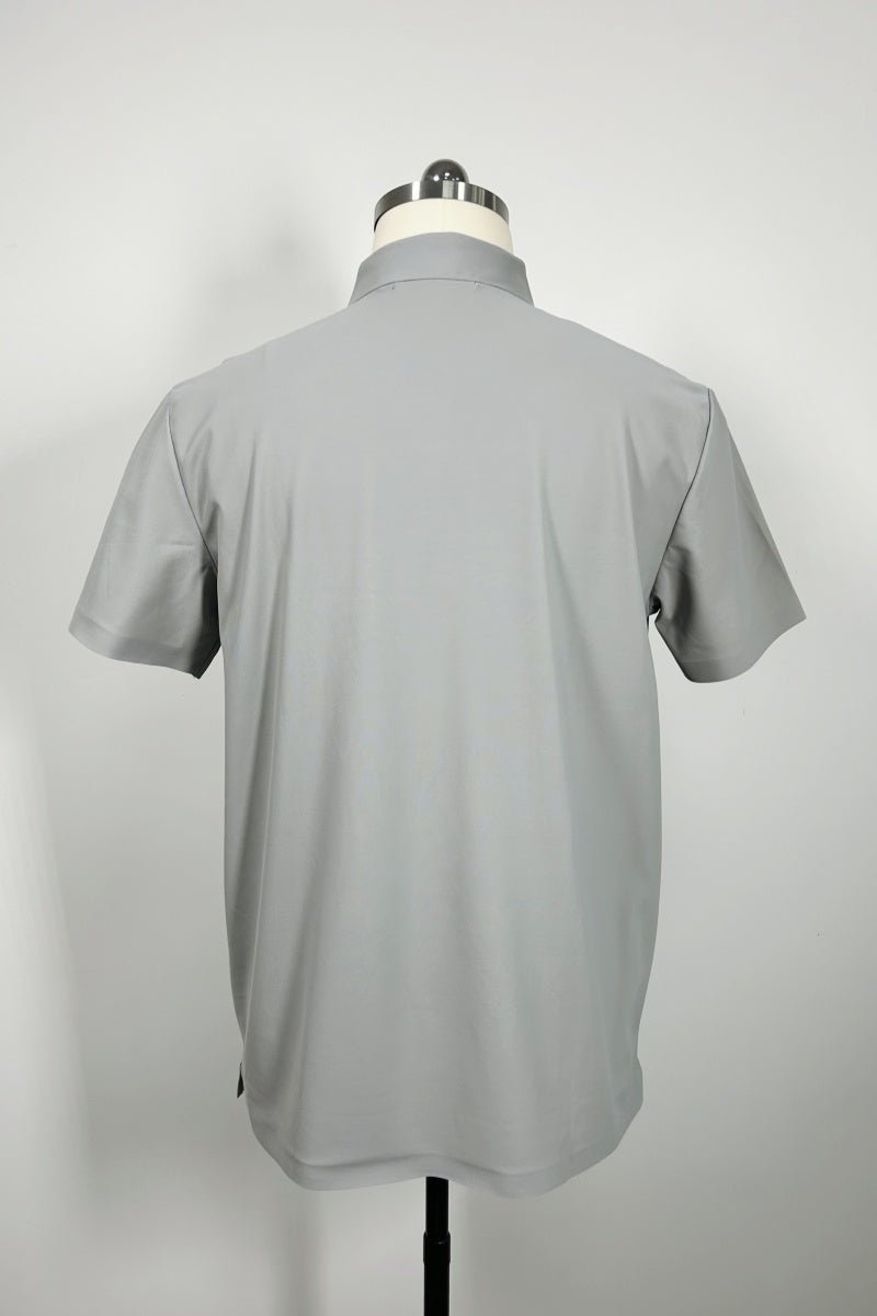 Polo unisex de piqué de alto rendimiento con costuras térmicas. Ideal para golf o ropa deportiva. M-01-007 Azul marino