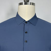 Polo unisex de piqué de alto rendimiento con costuras térmicas. Ideal para golf o ropa deportiva. M-01-007 Azul marino