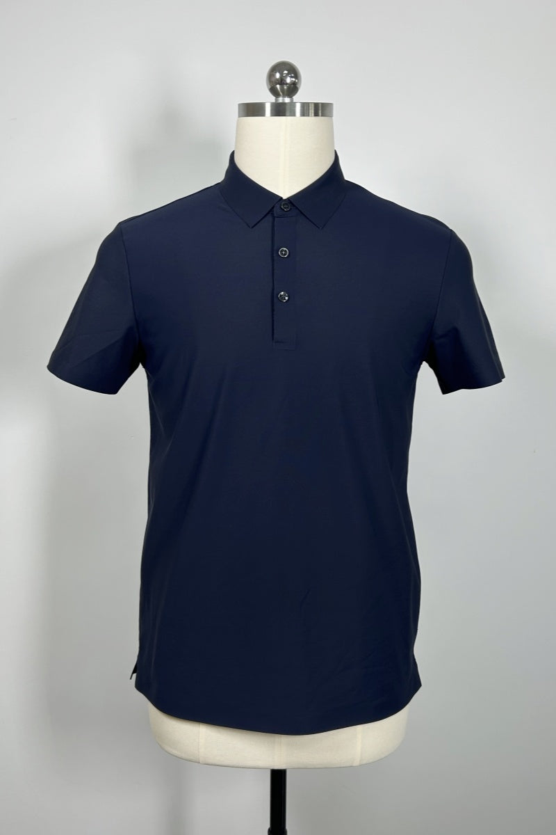 Polo unisex de piqué de alto rendimiento con costuras térmicas. Ideal para golf o ropa deportiva. M-01-007 Azul marino