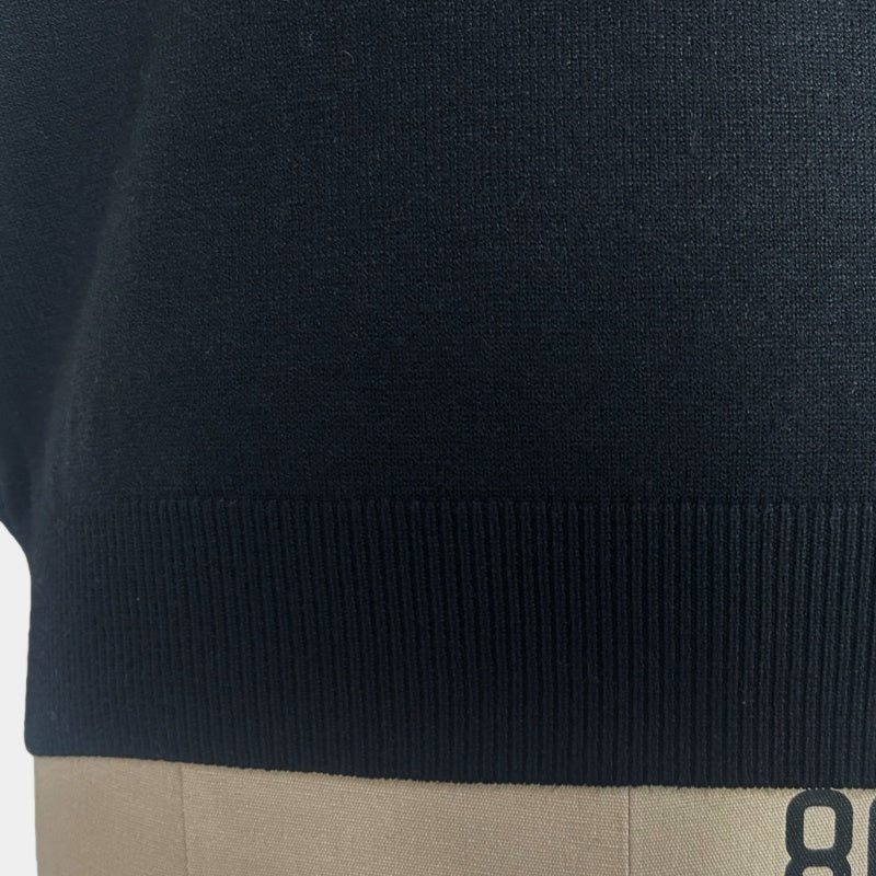 Suéter de punto suave con capucha para mujer - Estilo relajado y básico para el día a día W-03-012-Negro