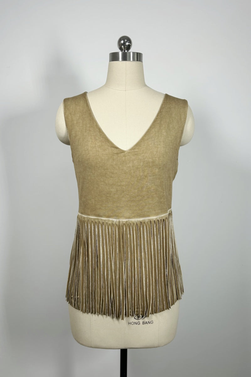 Camiseta de tirantes para mujer con escote en V, dobladillo con flecos y teñido en prenda - Cuerpo de doble capa W-04-003 DD Buckskin