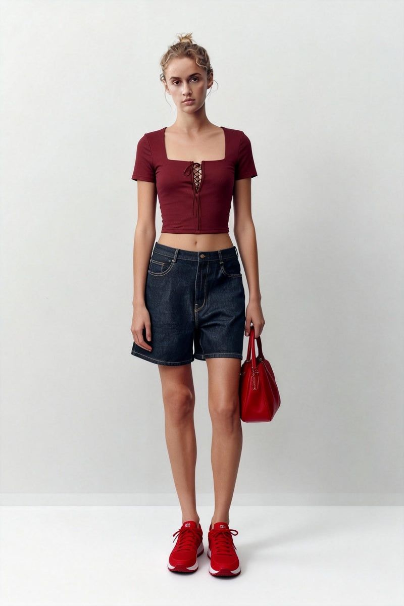 Top corto de mujer con cuello cuadrado, ribete de encaje y manga corta - W-04-007 Ladrillo