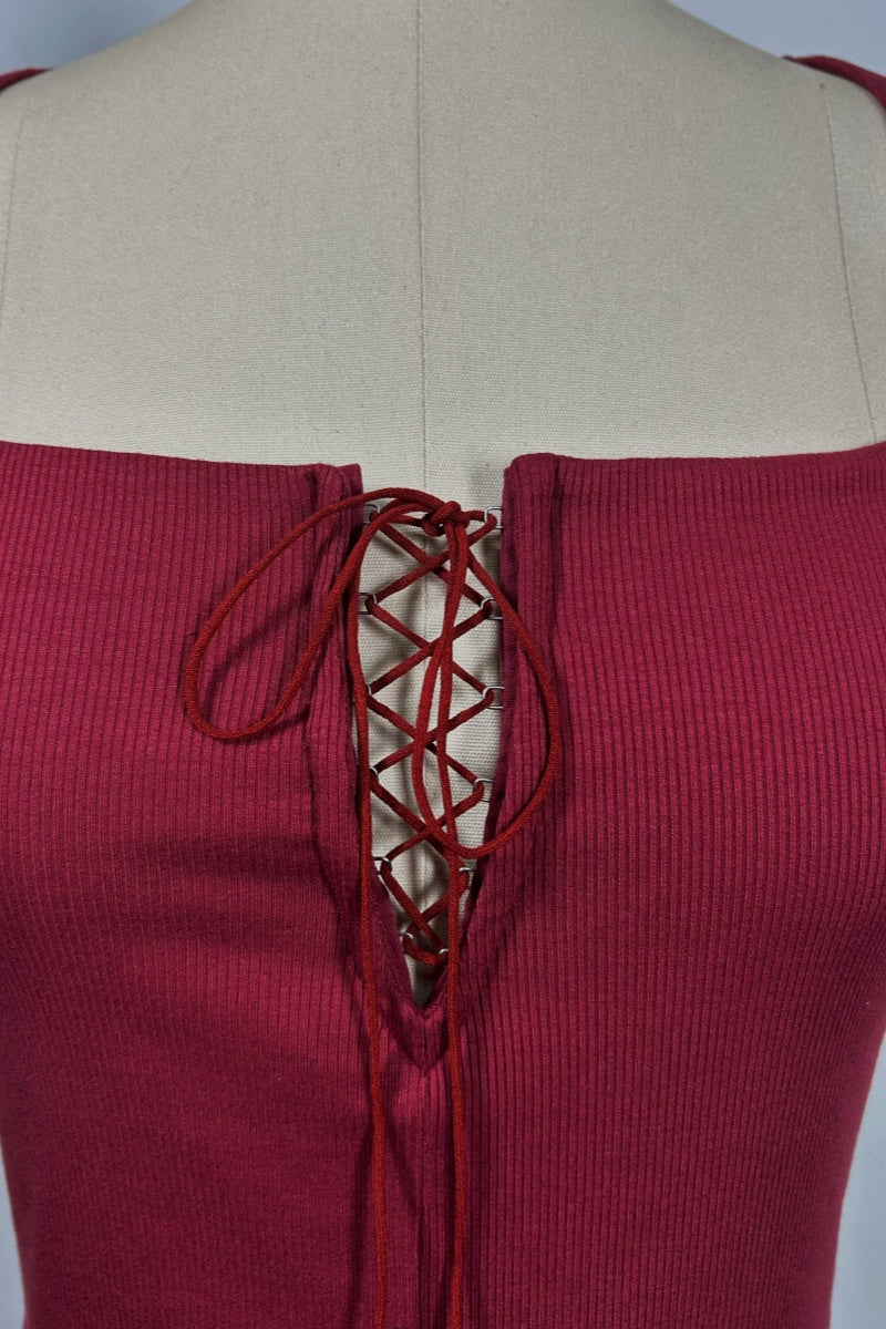 Women’s Ribbed Lace-Up Square Neck Crop Top – Short Sleeve-W-04-007 Brick