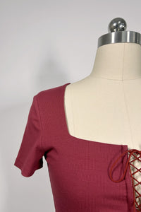Women’s Ribbed Lace-Up Square Neck Crop Top – Short Sleeve-W-04-007 Brick