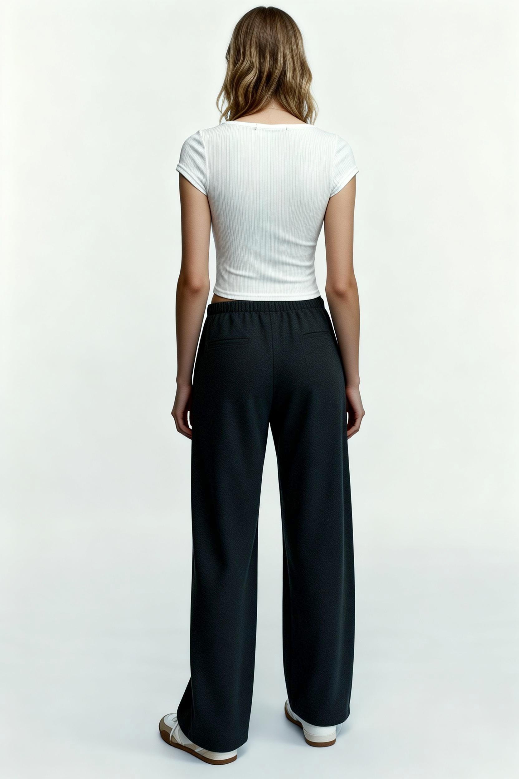 Body de mujer con cuello redondo, de mezcla de algodón y cordones - W-04-010 - Blanco