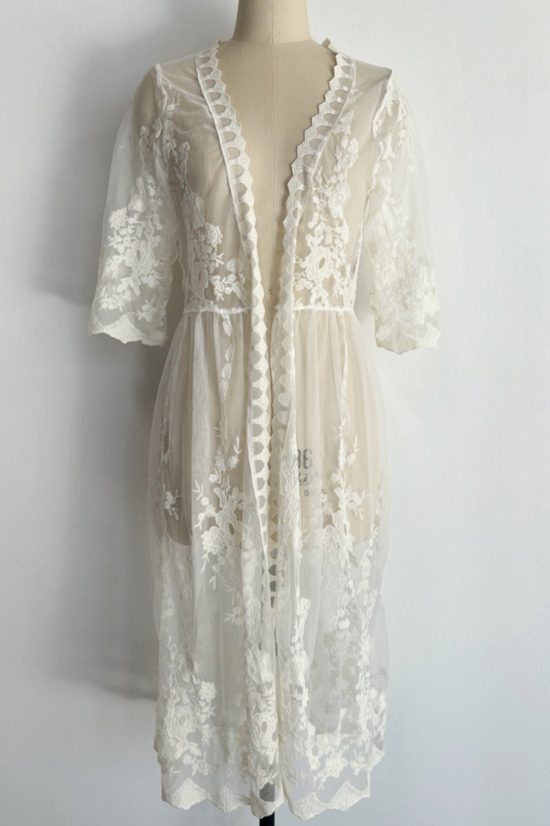 Women’s Floral Lace Longline Poncho – Scalloped Edge Open Front-W-04-015-020 Cream