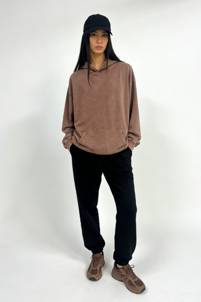 Sudadera unisex vintage lavada con capucha | Ajuste relajado | Bolsillo tipo canguro W-07-023 Chocolate