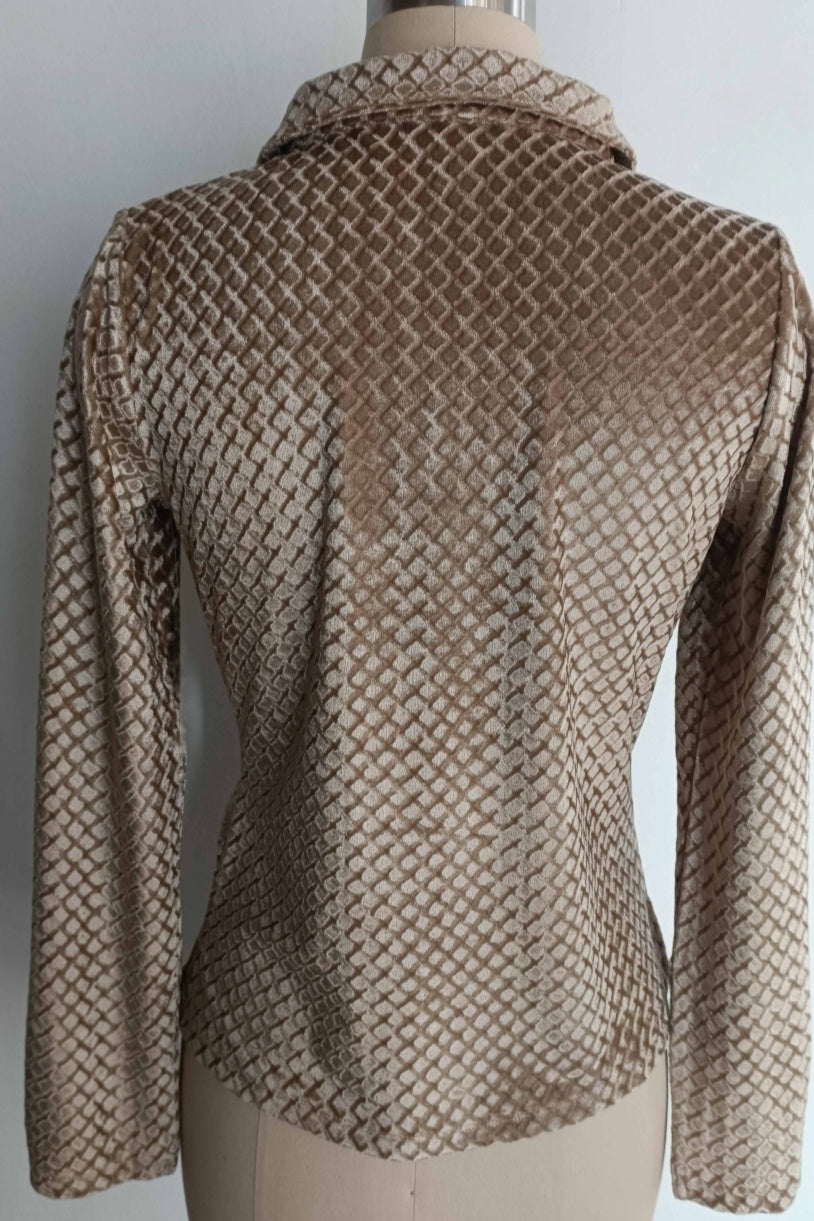 Textured Stretchy Velvet Cinched Buttoned-up  Shirt|Feminine Collar | W-08-001-075 Sand