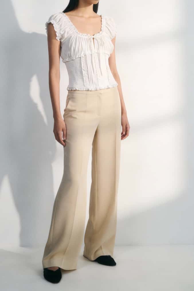 Blusa con corpiño fruncido y volantes en los bordes | 100 % rayón ligero | W-08-004-blanco