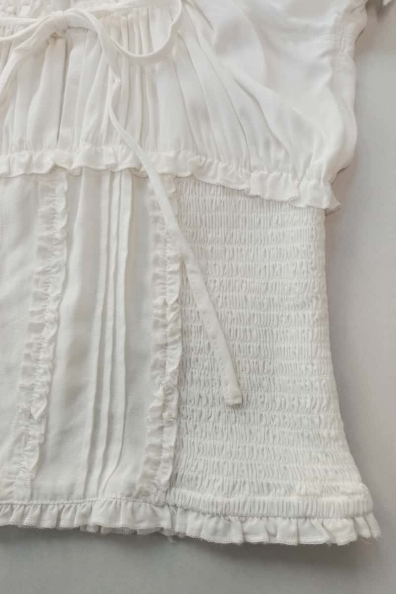 Blusa con corpiño fruncido y volantes en los bordes | 100 % rayón ligero | W-08-004-blanco