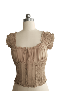 Blusa con corpiño fruncido y volantes en los bordes | 100 % rayón ligero | W-08-004-Arena