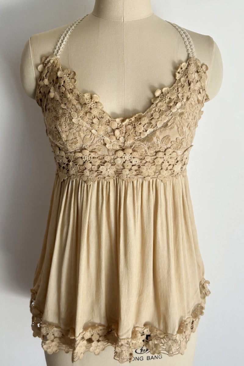 Women’s Garment Dyed Lace Trim Babydoll Cami Top – Crisscross Back Straps|W-08-005 Sand