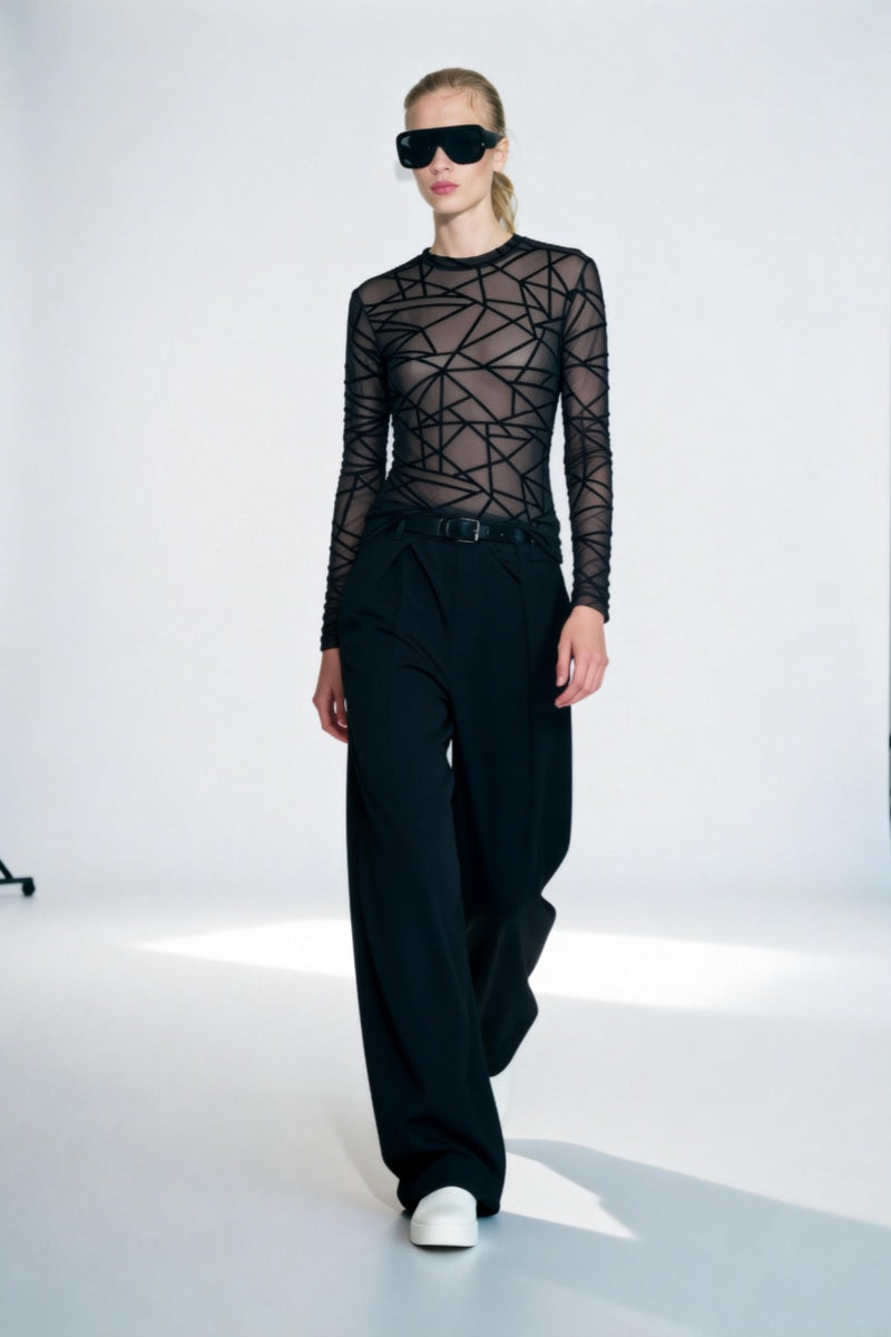 Top de malla flocada transparente con cuello medio para mujer | Manga larga | Estampado geométrico W-17-001 Negro