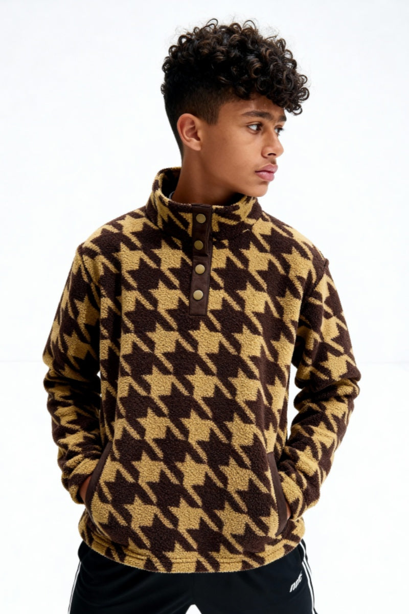 Comfortable daytime style, featuring a quarter-button design and fleece fabric, available in both boys' and girls' sizes